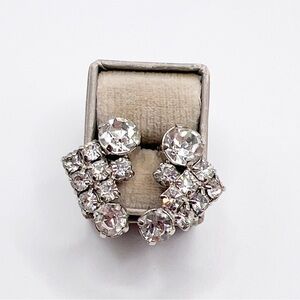 Vintage Clear Rhinestone Earrings